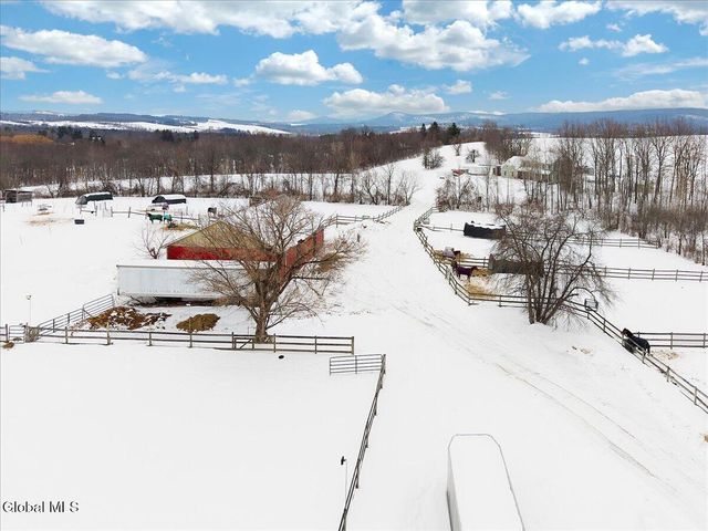 120 Weatherwax Road, Poestenkill, NY 12140