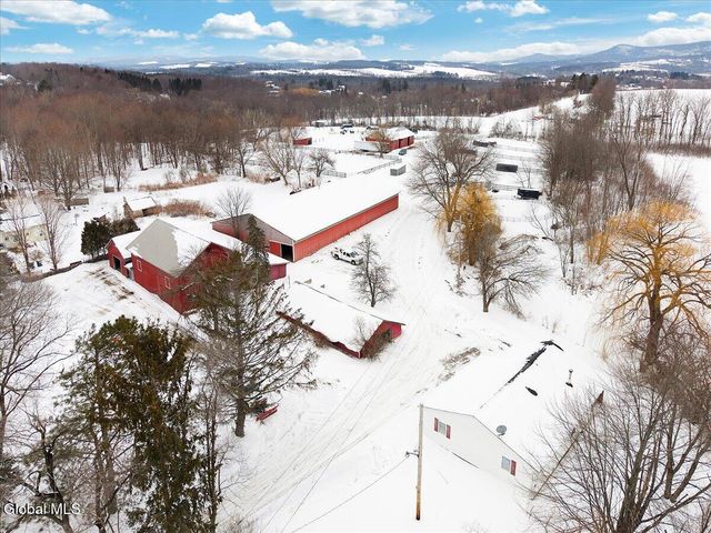120 Weatherwax Road, Poestenkill, NY 12140