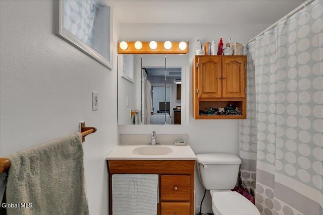 120 Weatherwax Road, Poestenkill, NY 12140