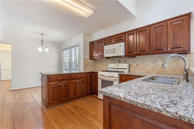 4085 Fastnet Lane, Duluth, GA 30096