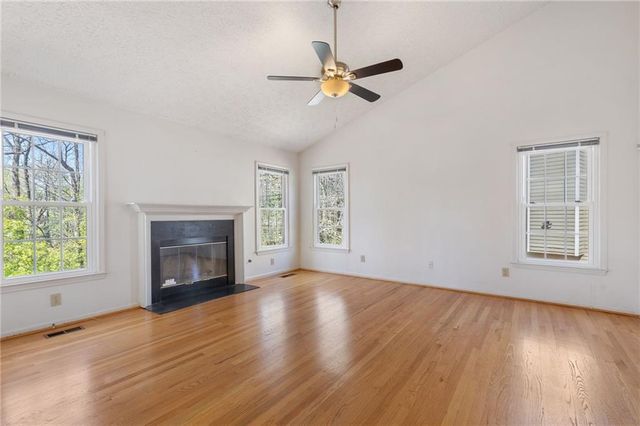 4085 Fastnet Lane, Duluth, GA 30096