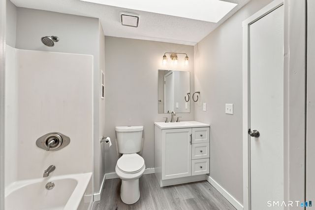 60 Old Town Road 190, Vernon, CT 06066