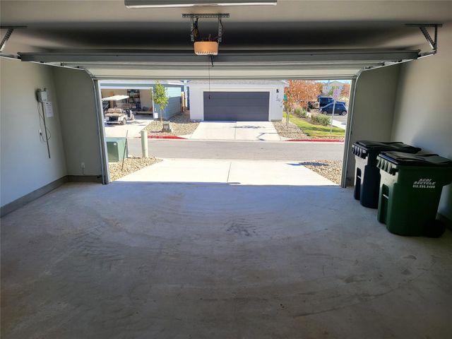 345 Aqua Springs Aly, Leander, TX 78641