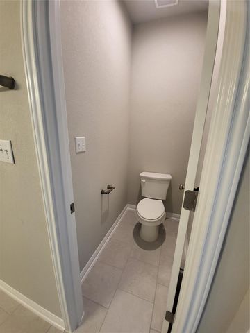 345 Aqua Springs Aly, Leander, TX 78641