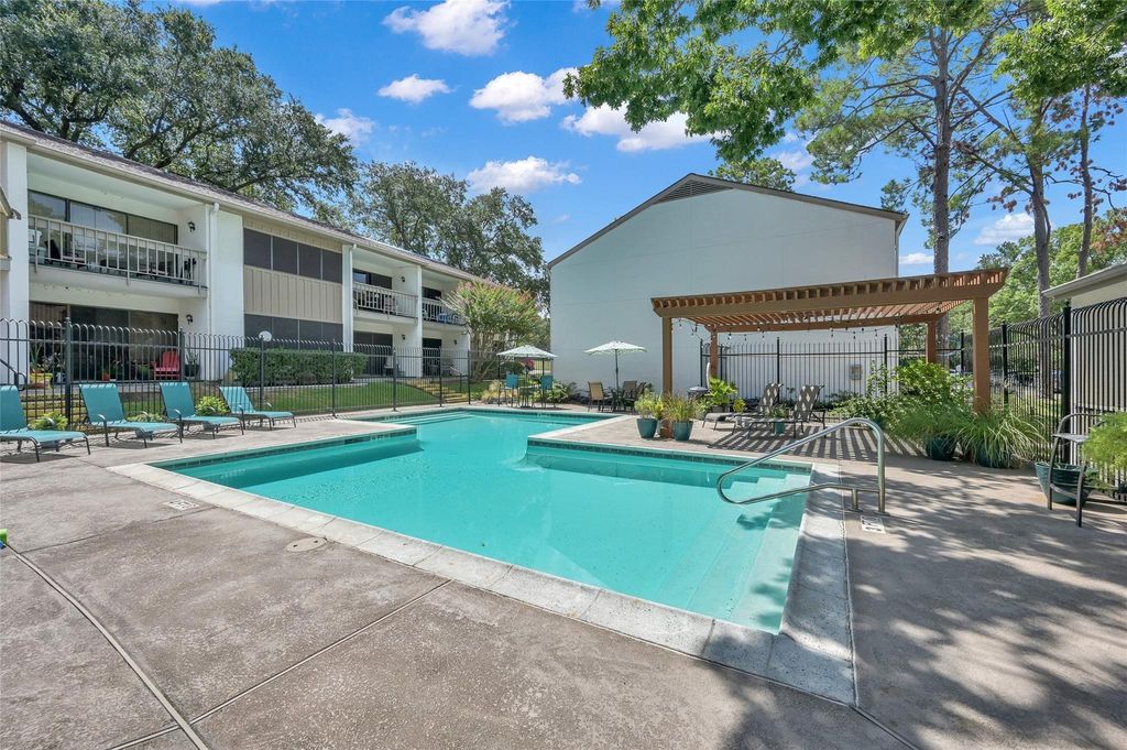 12100 Melville Drive 902, Montgomery, TX 77356