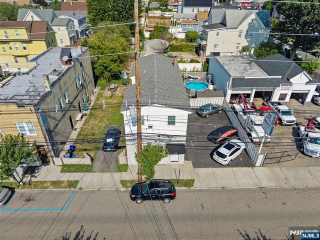 214 Palisade Avenue, Garfield, NJ 07026