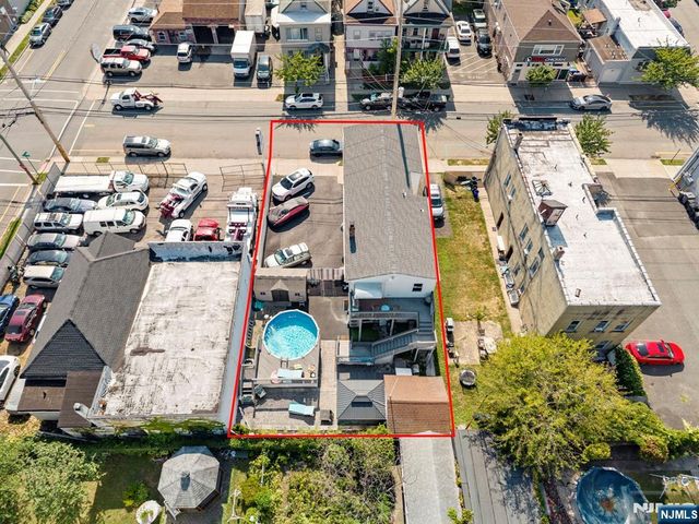 214 Palisade Avenue, Garfield, NJ 07026