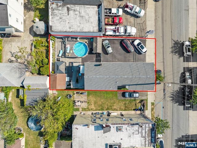 214 Palisade Avenue, Garfield, NJ 07026