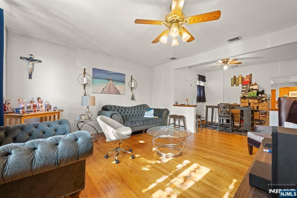 214 Palisade Avenue, Garfield, NJ 07026