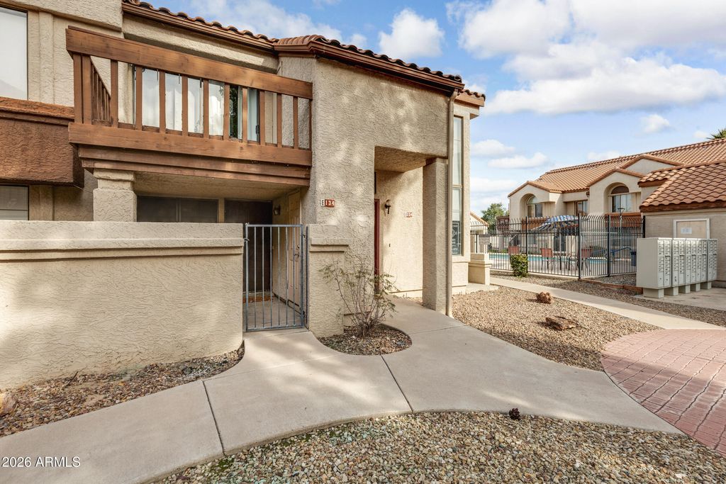 818 S WESTWOOD -- 234, Mesa, AZ 85210 — photo 3
