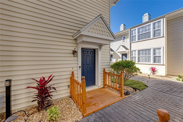 307 S BUNGALOW PARK AVENUE B, Tampa, FL 33609