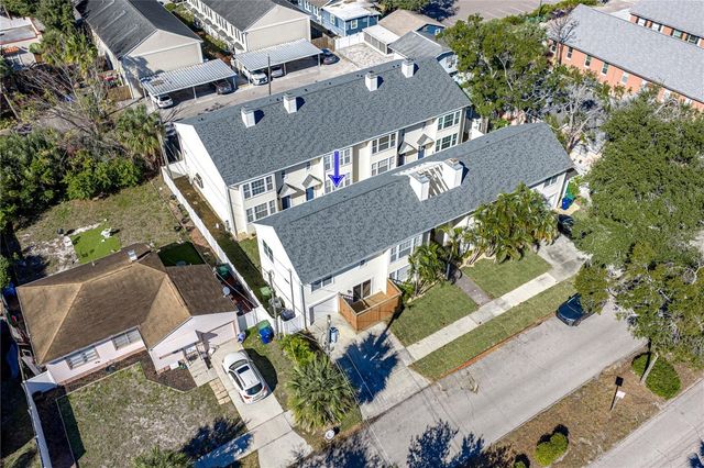 307 S BUNGALOW PARK AVENUE B, Tampa, FL 33609