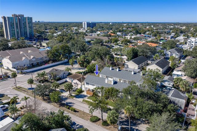 307 S BUNGALOW PARK AVENUE B, Tampa, FL 33609