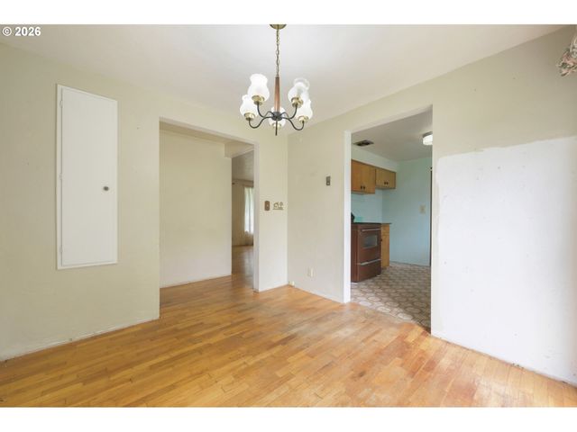 2028 MONTEREY Ln, Eugene, OR 97401