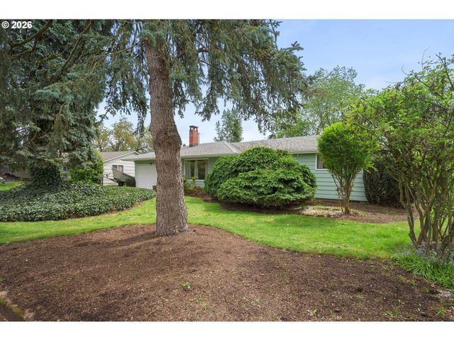 2028 MONTEREY Ln, Eugene, OR 97401