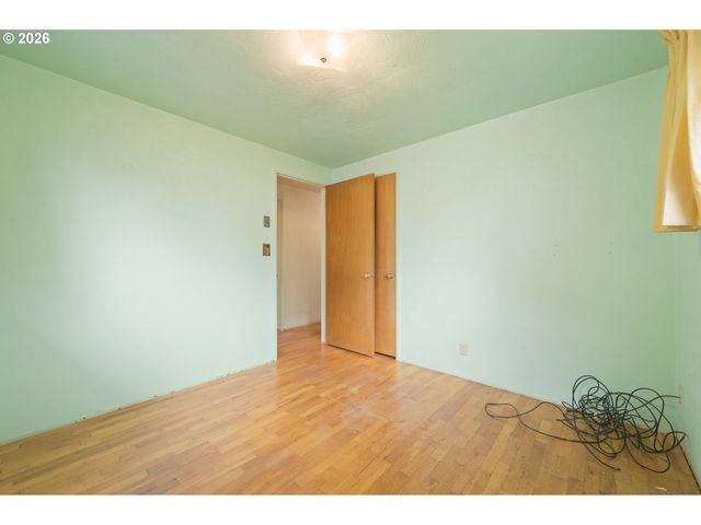 2028 MONTEREY Ln, Eugene, OR 97401