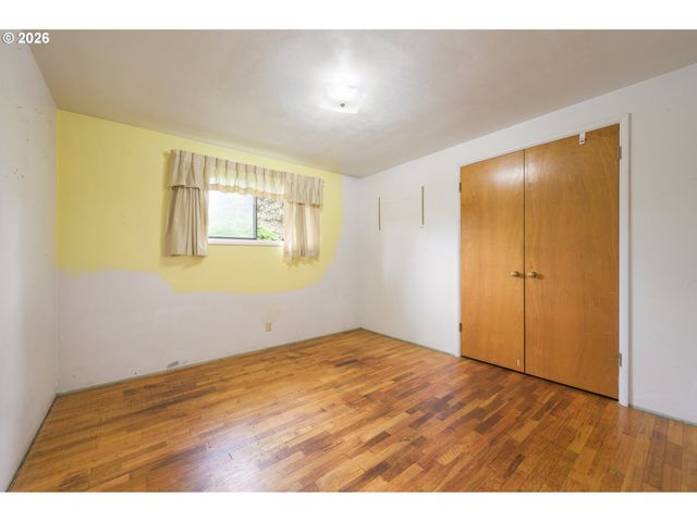 2028 MONTEREY Ln, Eugene, OR 97401