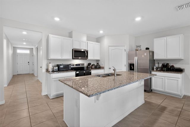 2647 HOUSE FINCH ROAD, St Cloud, FL 34773