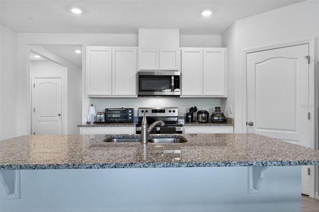 2647 HOUSE FINCH ROAD, St Cloud, FL 34773
