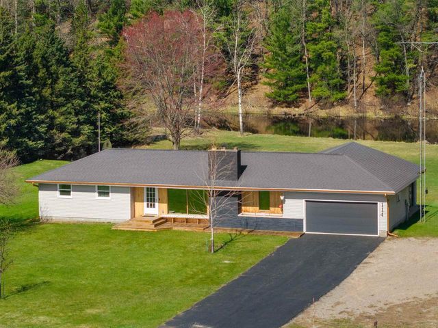 114 County Rd Z, Nekoosa, WI 54457