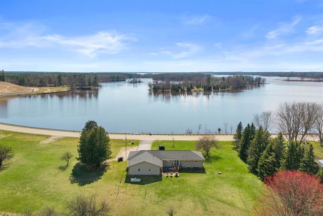 114 County Rd Z, Nekoosa, WI 54457
