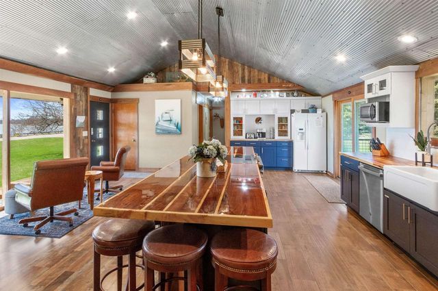 114 County Rd Z, Nekoosa, WI 54457