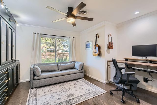 1713 Mariposa DR, Austin, TX 78741