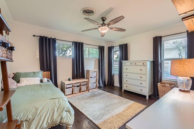 1713 Mariposa DR, Austin, TX 78741