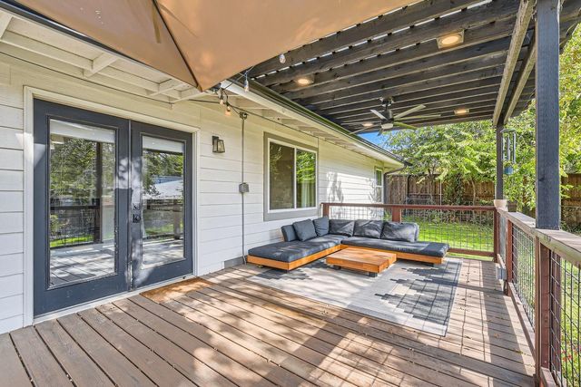 1713 Mariposa DR, Austin, TX 78741