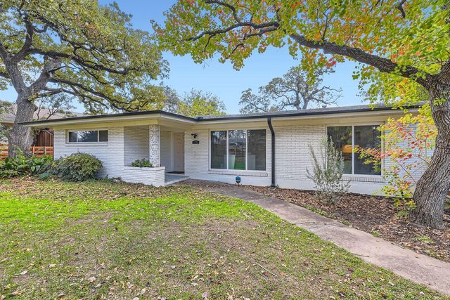 1713 Mariposa DR, Austin, TX 78741