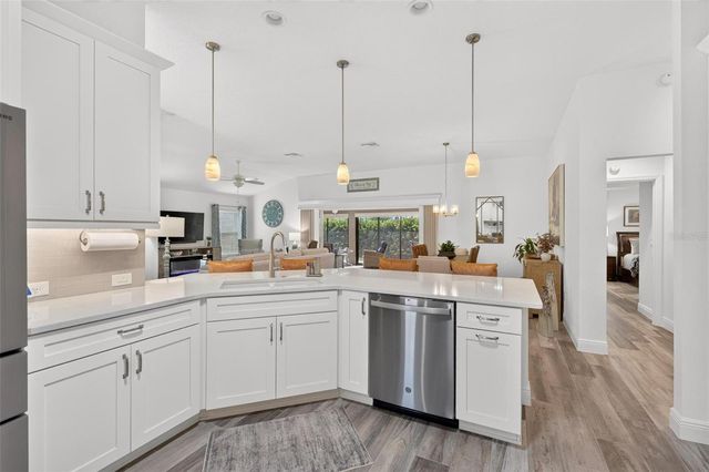 912 HUBBARD LOOP, The Villages, FL 32163