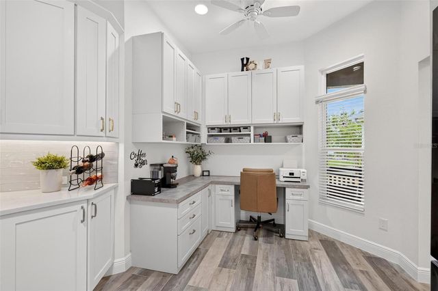 912 HUBBARD LOOP, The Villages, FL 32163