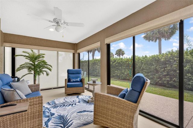 912 HUBBARD LOOP, The Villages, FL 32163