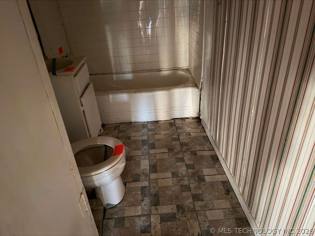 4527 S Waco Avenue, Tulsa, OK 74107