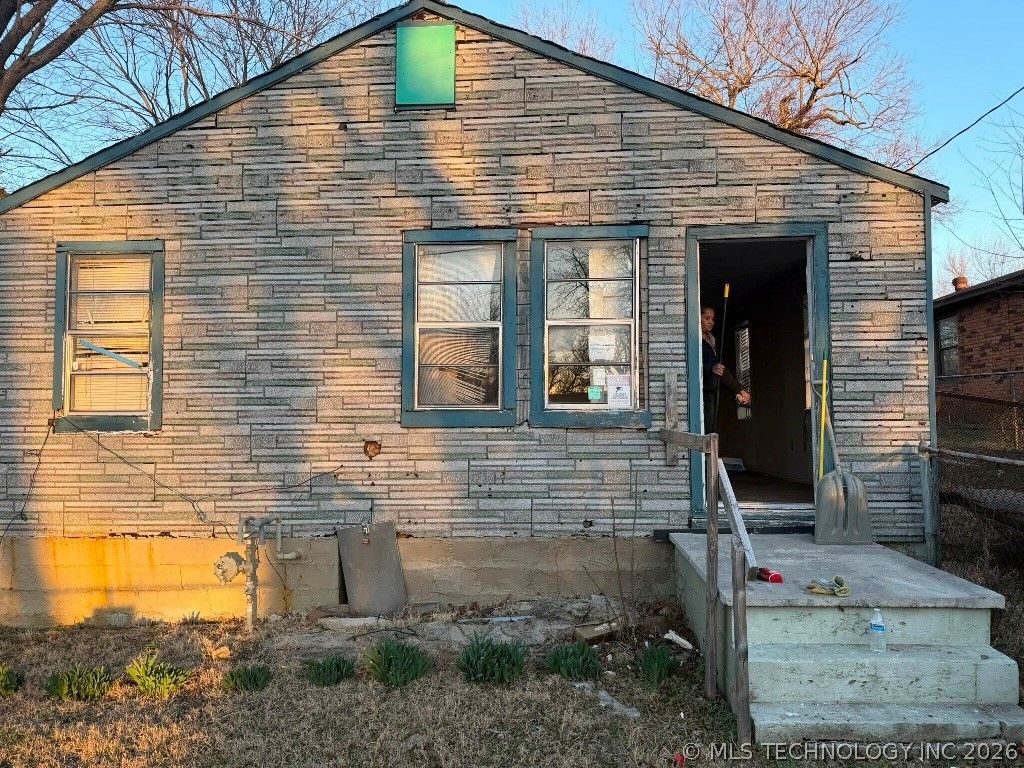 4527 S Waco Avenue, Tulsa, OK 74107