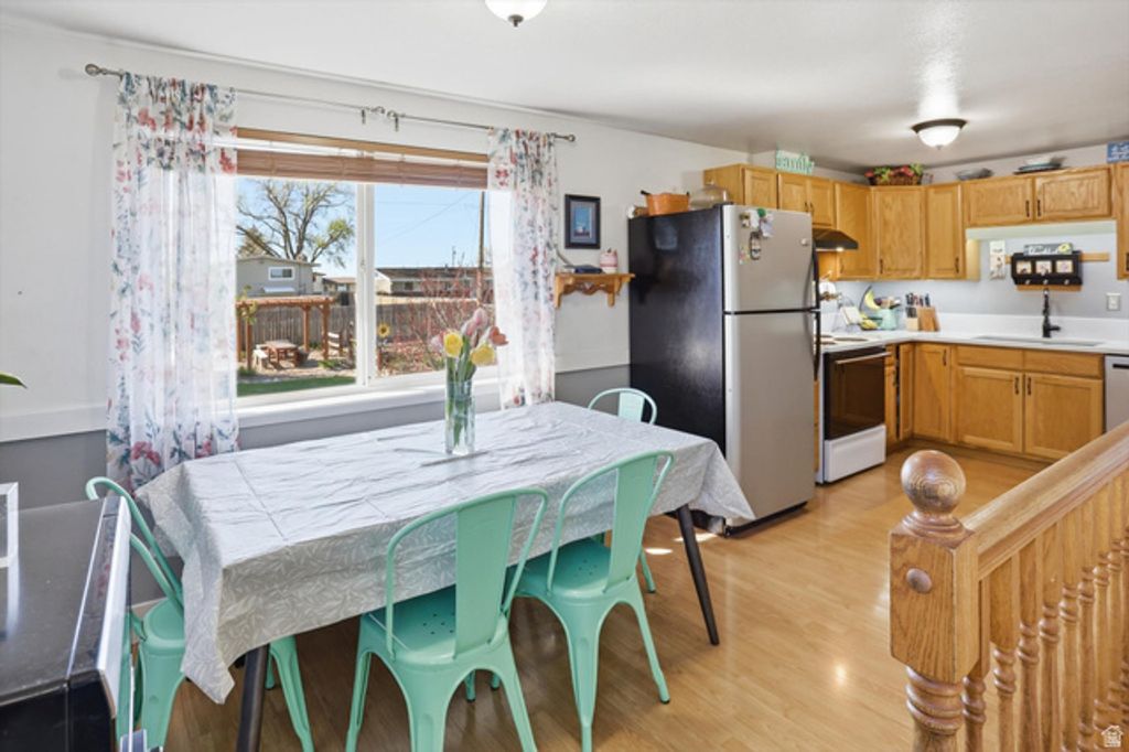 Image 14 of property listing at 149 W 925 S, Garland, UT 84312