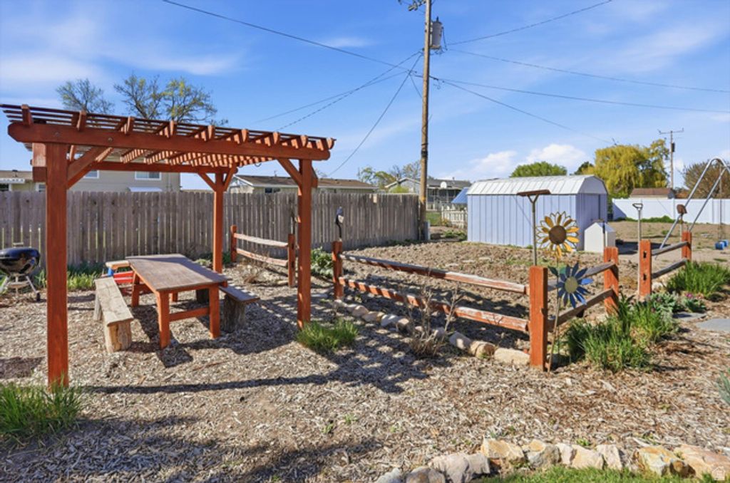 Image 41 of property listing at 149 W 925 S, Garland, UT 84312