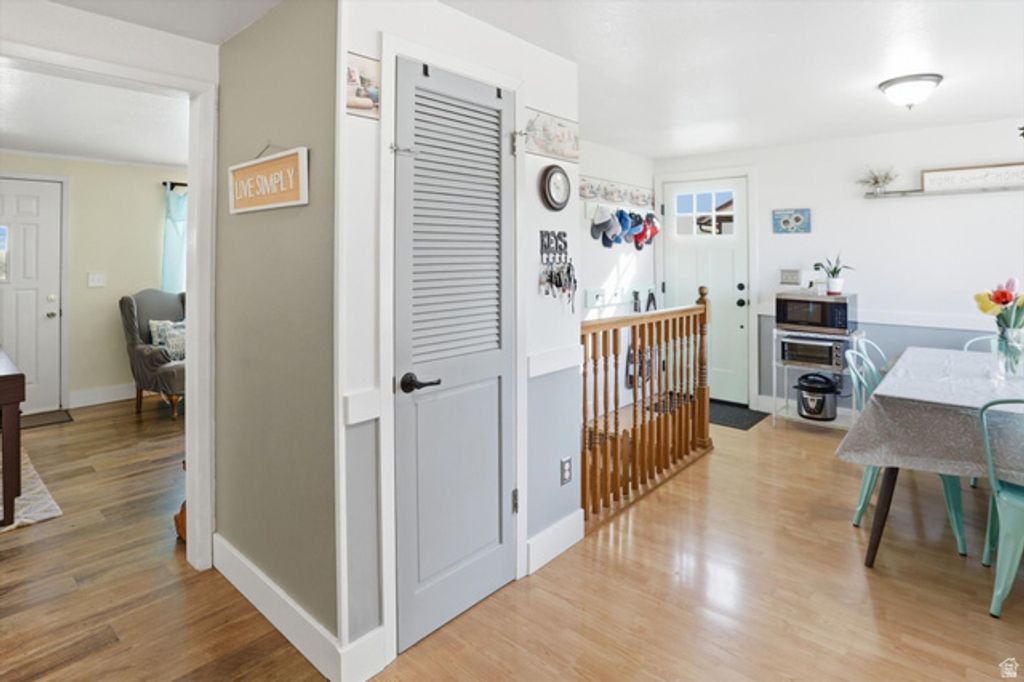 Image 7 of property listing at 149 W 925 S, Garland, UT 84312