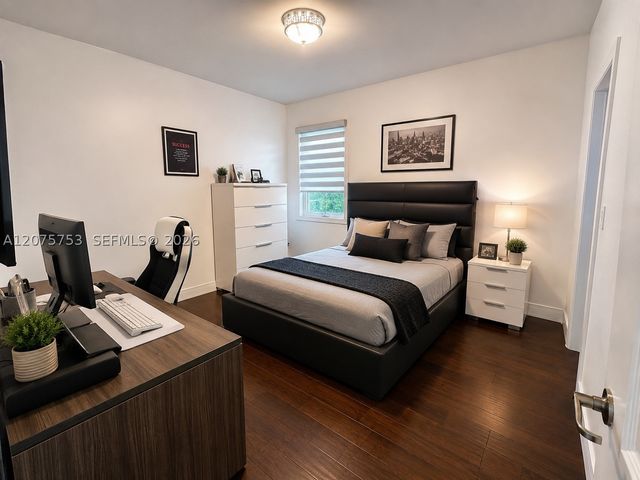 6989 NW 104th Ct, Doral, FL 33178