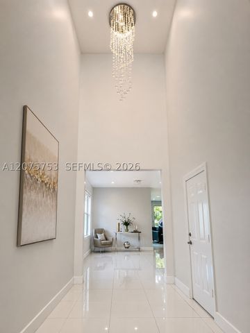6989 NW 104th Ct, Doral, FL 33178