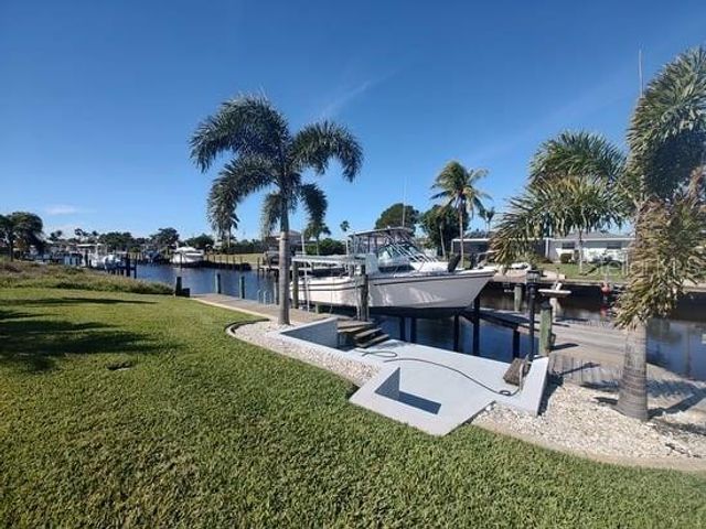 3010 SE 18TH PLACE, Cape Coral, FL 33904