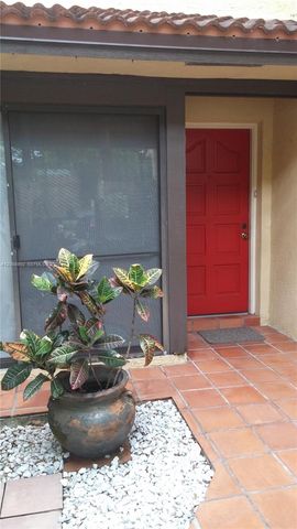 3917 Adra Avenue E46A, Doral, FL 33178