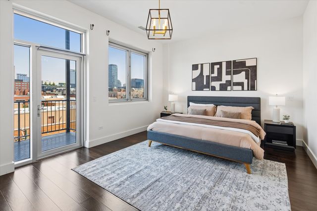 1124 W Adams Street 5E, Chicago, IL 60607