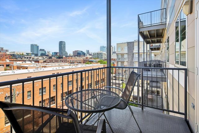 1124 W Adams Street 5E, Chicago, IL 60607