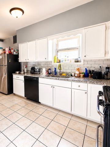 3005 W 55th Street, Chicago, IL 60632