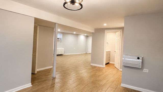 3005 W 55th Street, Chicago, IL 60632