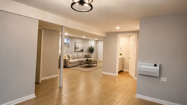 3005 W 55th Street, Chicago, IL 60632