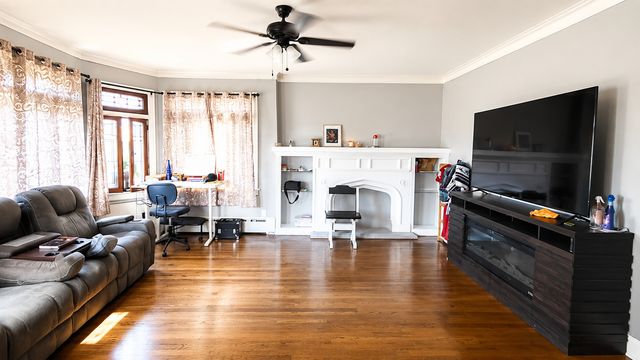 3005 W 55th Street, Chicago, IL 60632