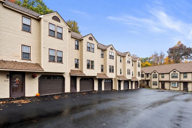 214 Morgan Dr 214, Haverhill, MA 01832