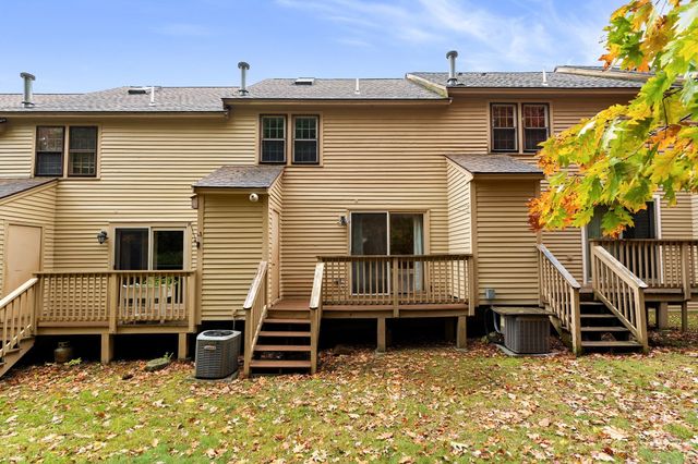 214 Morgan Dr 214, Haverhill, MA 01832